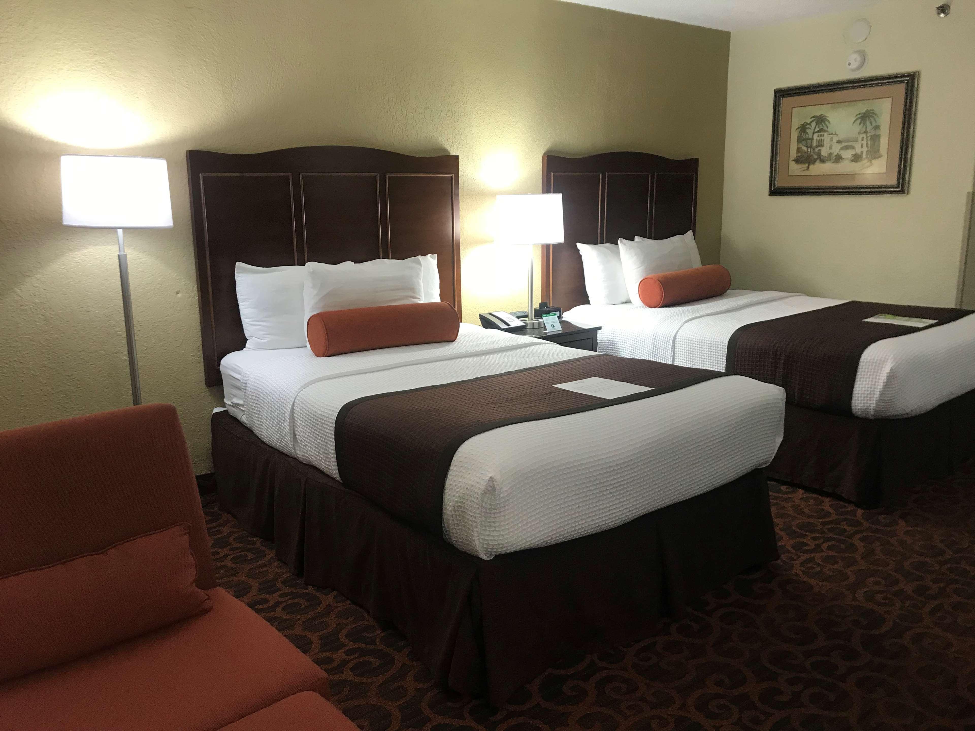 Best Western Plus North Miami-Bal Harbour Екстериор снимка